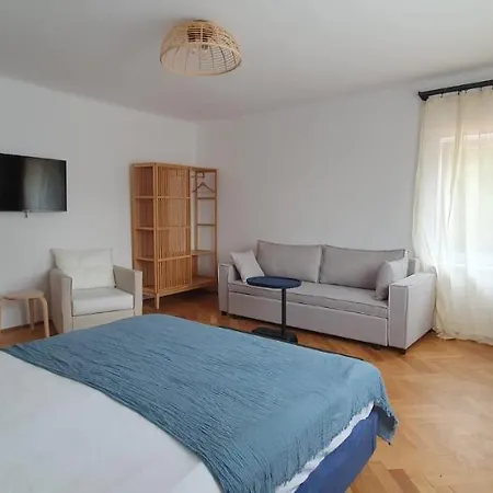 The Pines Serviced Apartment Brasov