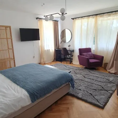 Apartment The Pines Serviced