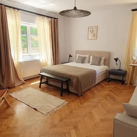 Apartment The Pines Serviced *